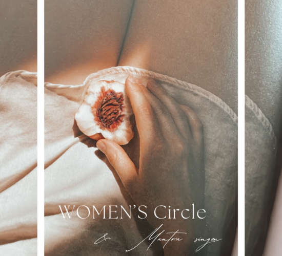 Women's Circle Frauenkreis tausendzeig Mantra singen